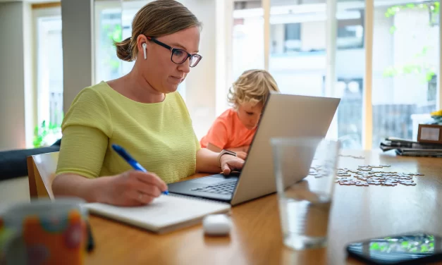 Empleo en mujeres crece, pero con bajos salarios