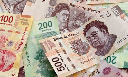Pese a desinflación, Banxico congela tasa de referencia