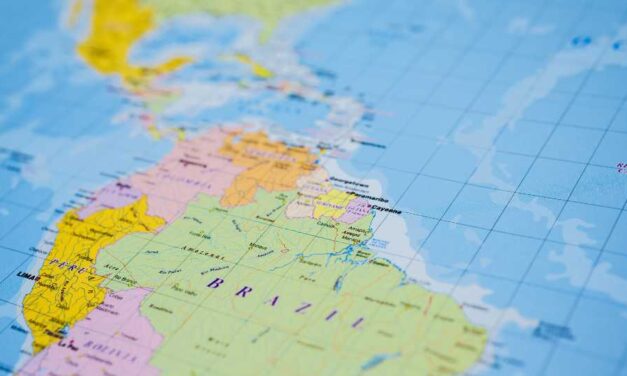 América Latina vería una suave desaceleración económica en 2024