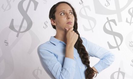 Las mujeres piden menos préstamos y tienen menos ahorro: Provident