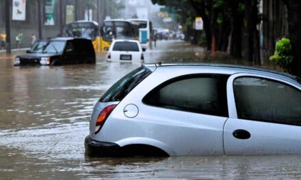 Protege tu auto de inundaciones con estas recomendaciones