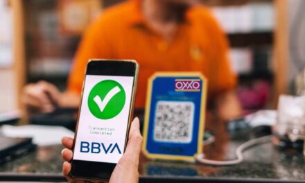 BBVA habilita retirar dinero en el Oxxo sin tarjeta