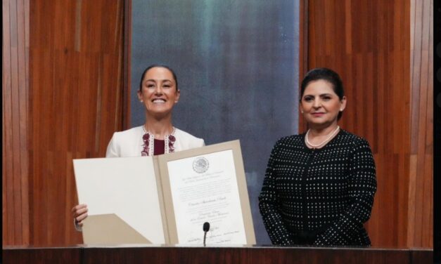 Claudia Sheinbaum   es la primera Presidenta de México; recibe constancia del TEPJF