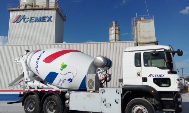 Cemex vende activos de tres países para impulsar negocio en EU