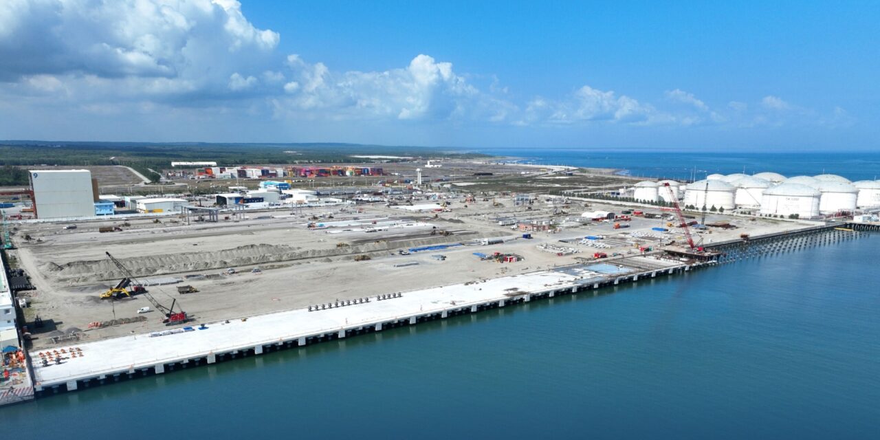 Invertirán 4 mil150 mdp en terminal de contenedores en Veracruz