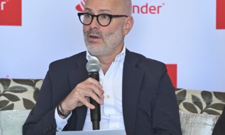 Crédito crecerá en 2025 pese a la desaceleración: Santander