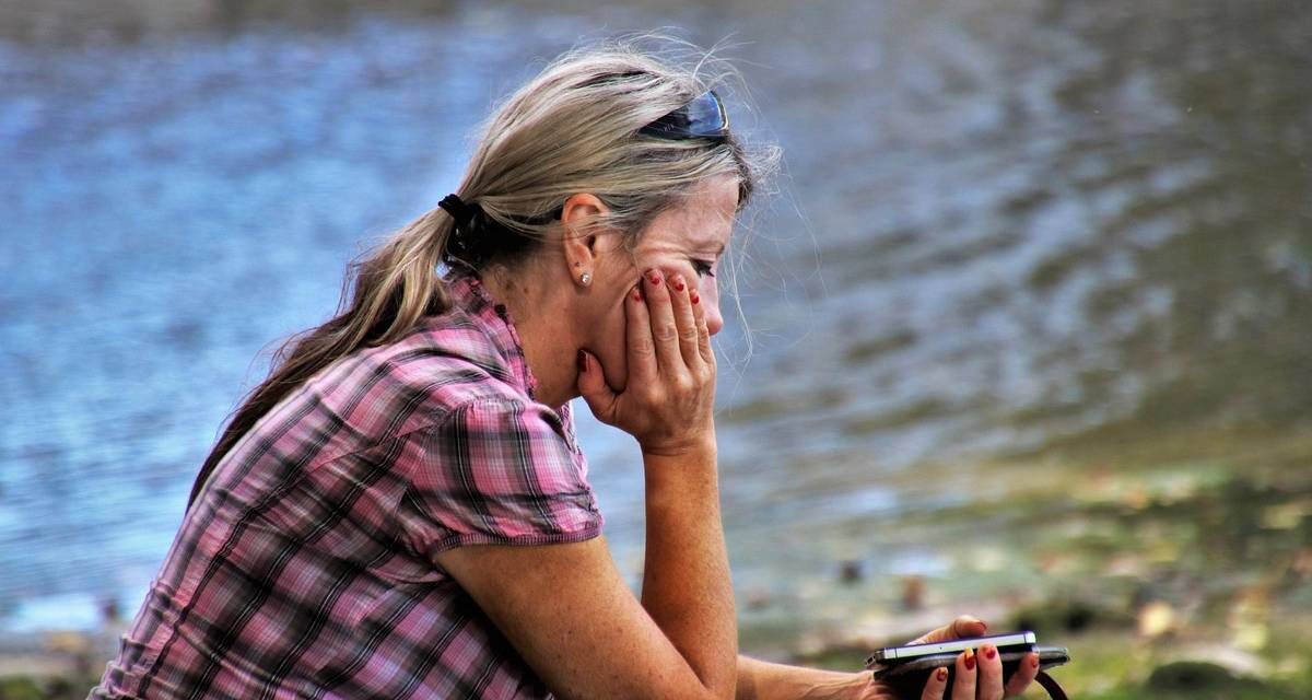 ¿Inicias 2025 sin trabajo? La psicología positiva te ayuda a enfrentarlo