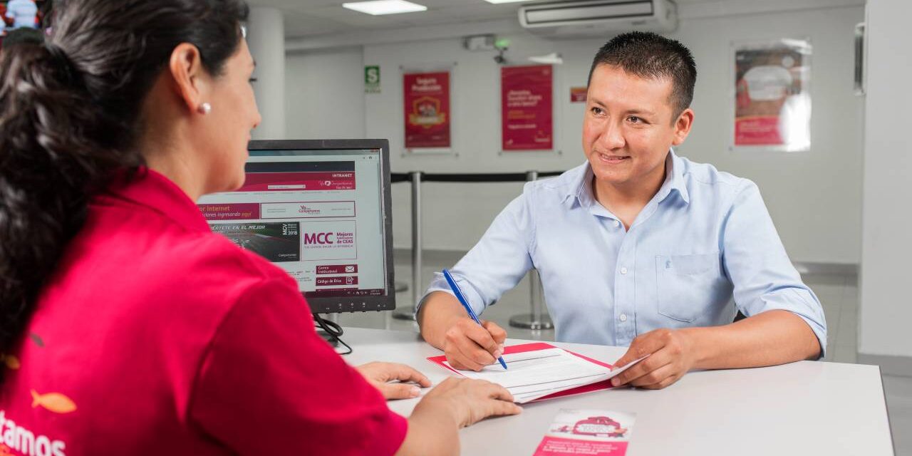 Recibe Compartamos autorización en Perú para operar como banco