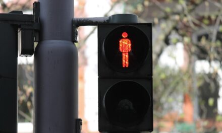 ¿Me convienen los meses sin intereses?
