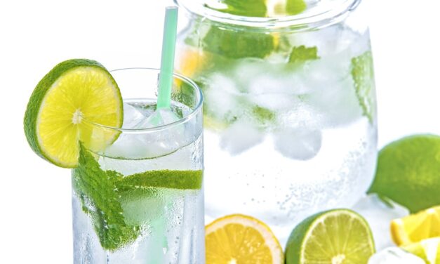 Para una mente clara, tomar agua es clave