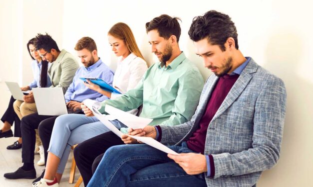 Falta de experiencia, el mayor obstáculo para encontrar trabajo entre los jóvenes