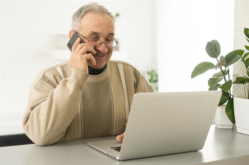 Recomendaciones para adultos mayores que buscan empleo