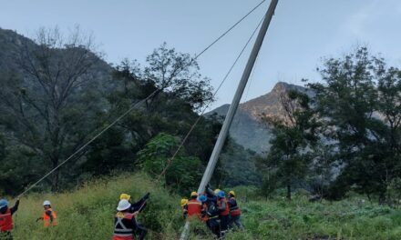 CFE restablece 95.4% la luz en comunidades afectadas por lluvias