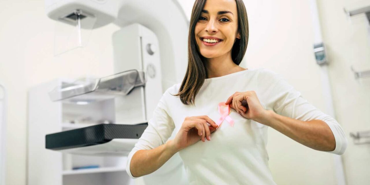 Santander ofrece mastografías gratis a sus clientas con cuenta de nómina