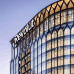 Revolut recibe luz verde para operar como banco