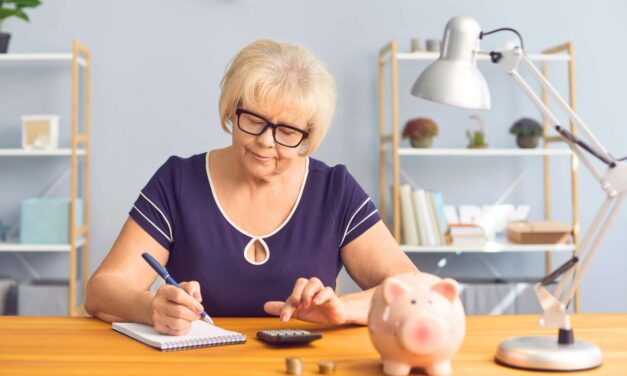 7 consejos financieros para adultos mayores