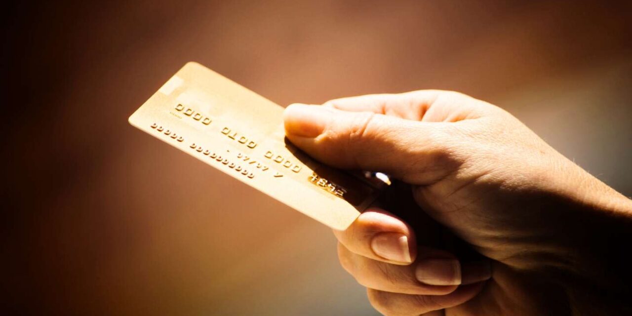 Persisten rezagos en acceso al crédito para mujeres y grupos vulnerables