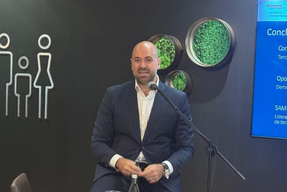 Ahorradores se convierten en inversionistas gracias a fortaleza económica