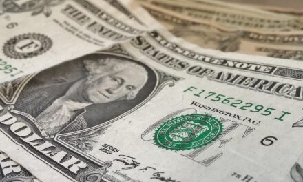 Remesas se desploman 4.5% en 2025