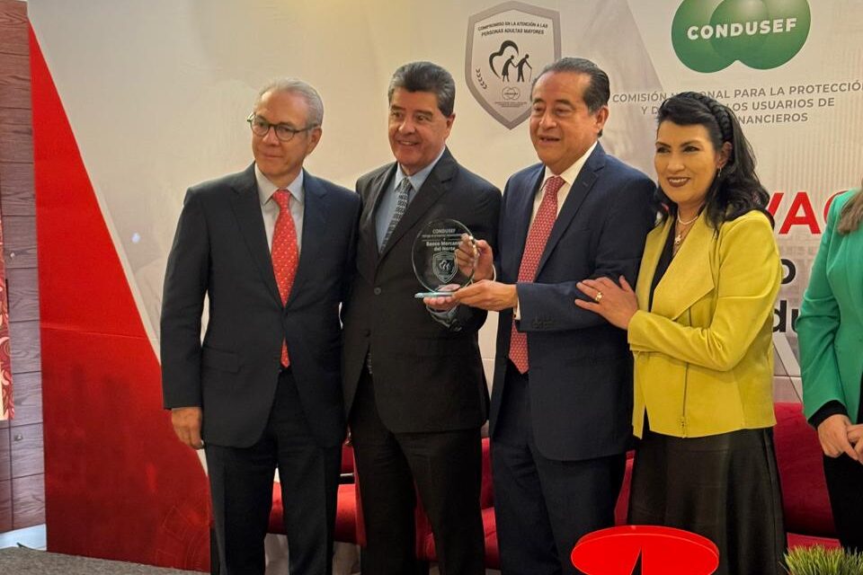 Banorte innova en servicios digitales para adultos mayores
