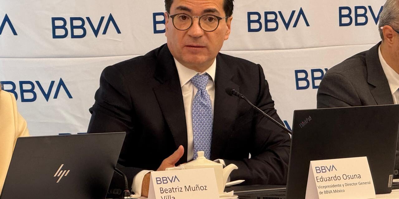 Baja inversión e incertidumbre limitan el crecimiento: BBVA