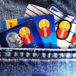 Santander lanza tarjetas con material 100% reciclado