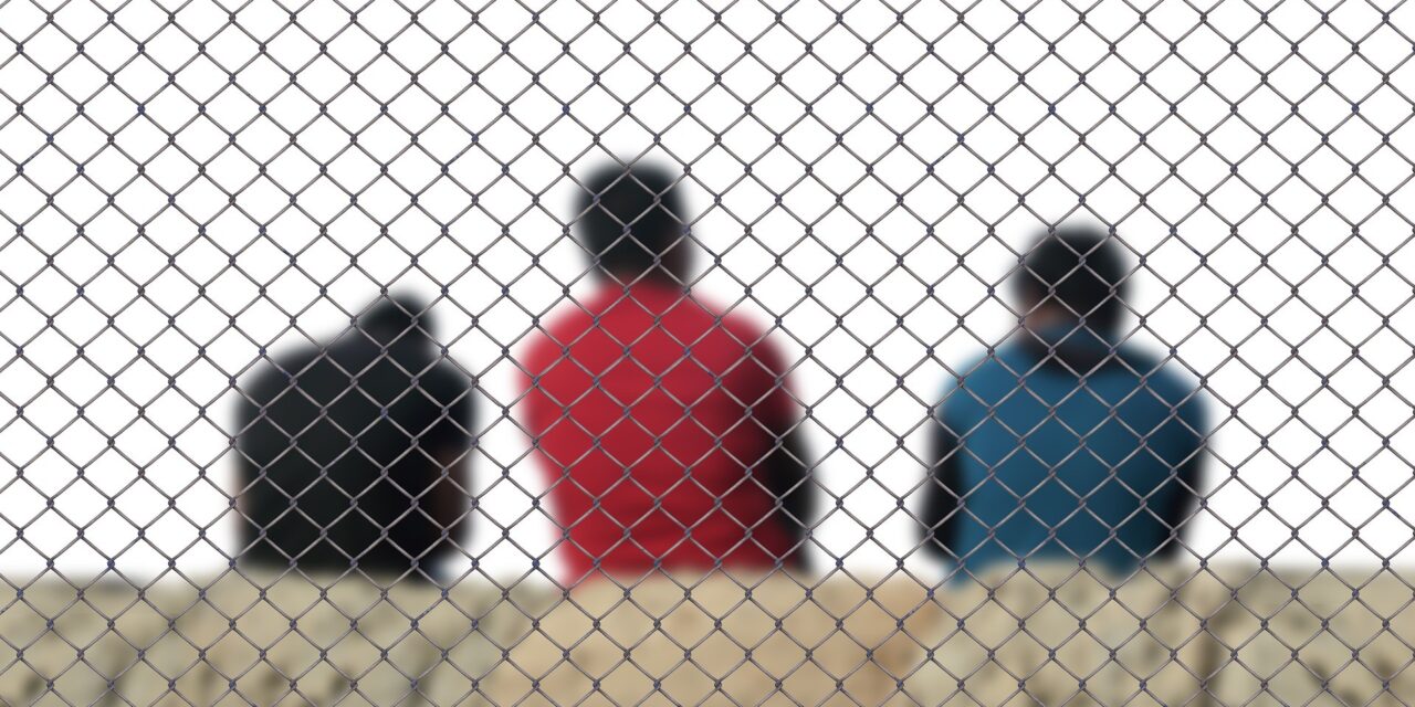 Deportación de mexicanos de EU reducirá PIB en México