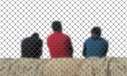 Deportación de mexicanos de EU reducirá PIB en México