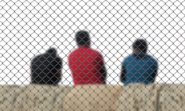 Deportación de mexicanos de EU reducirá PIB en México