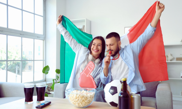 Empresas optan por pantallas para juego de México vs Ecuador