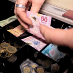 Uso de efectivo frena el crecimiento de los negocios