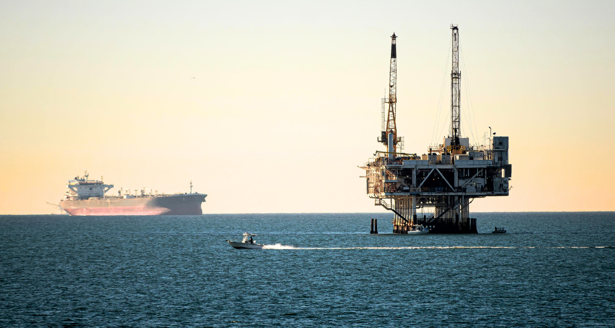 Conflicto en Medio Oriente presiona los precios del petróleo